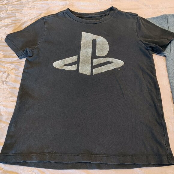 Gamer Kid's T-Shirt Bundle, Size S (6/7), Used - Picture 3 of 7